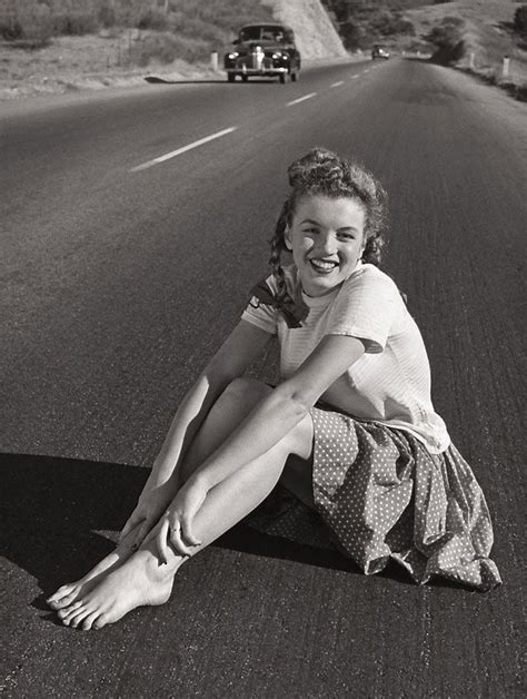 Image Result For Marilyn Monroe Feet Marilyn Monroe Age