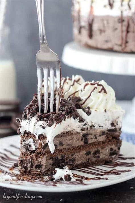 Make the oreo whipped cream in 2 batches. Chocolate Oreo Icebox Cake - Beyond Frosting