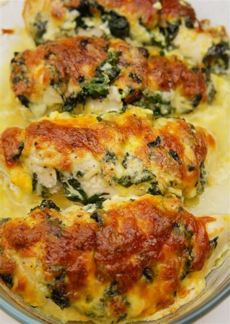 Chicken dinners can get real boring, real fast. Chicken Breasts Stuffed with Mozzarella and Spinach