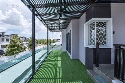 Even the most original design ideas come from somewhere. Balcony Ideas You Can Steal from These Malaysian Homes ...