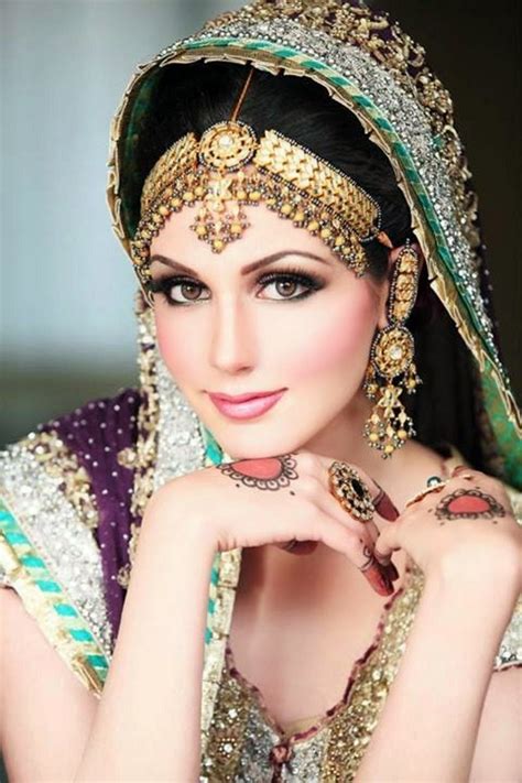 Pakistani Bridal Makeup Pictures 2014 Wavy Haircut