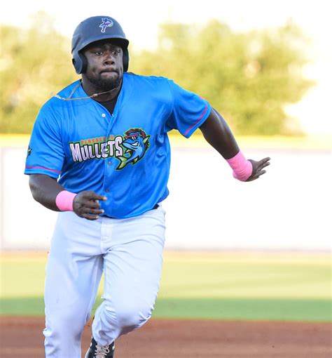 Blue Wahoos Lose 16 6 To Barons On Mullets Thursday