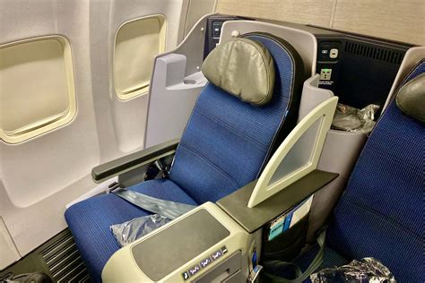 The Refreshed 757 Offers The Best Economy Seats In Uniteds Fleet