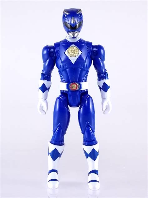 Tontonan semua umur untuk keluarga anda. Legacy Mighty Morphin Power Rangers Movie 5 Inch Blue ...