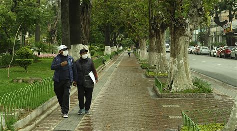 Bolivia ha abierto de nuevo las fronteras a vuelos comerciales. La contaminación atmosférica baja un 68% en Cochabamba por restricciones ante el Covid-19 | Los ...
