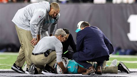 Dolphins Tua Tagovailoa Hospitalized After Second Head Hit In Two