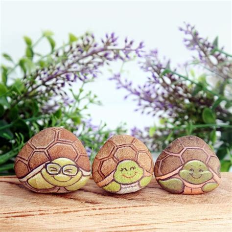 1000+ images about Painted Stones - Animals on Pinterest | Stone