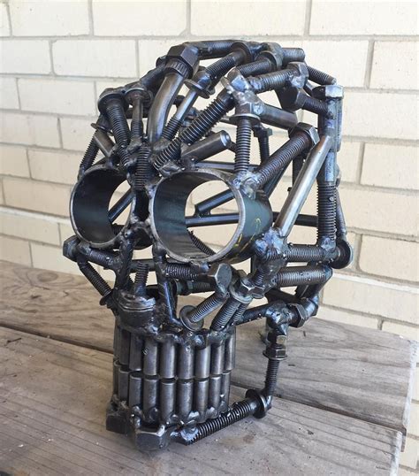 285 Curtidas 4 Comentários Andrew Tyler Tylerssculptures No Instagram Scrap Metal Art