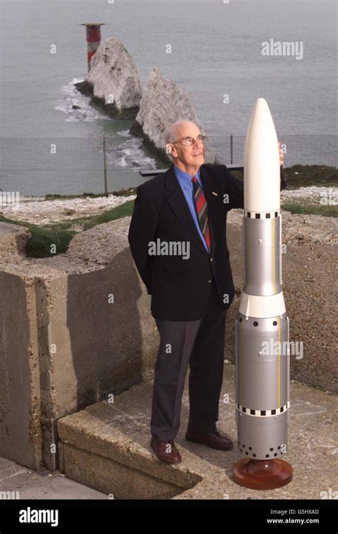 Isle Of Wight Rocket Scientist Ray Wheeler Stock Photo Alamy