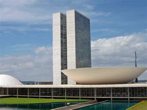 The Failure And Unpopularity Of Modernist Architecture