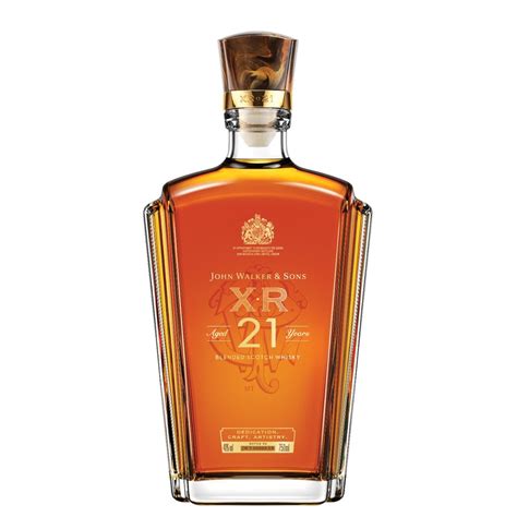The strength of this whisky is 40.0 % vol. JOHNNIE WALKER | John Walker & Sons XR 21 - Penha Duty ...