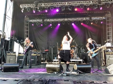 GIGS GUIDE