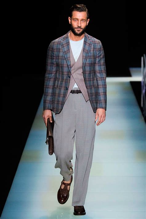 The official online armani boutique for the finest italian clothing, shoes, & many fashion and lifestyle the data controller is giorgio armani s.p.a., via borgonuovo 11, 20121 milan; Giorgio Armani Spring/Summer 2016 - Fucking Young!