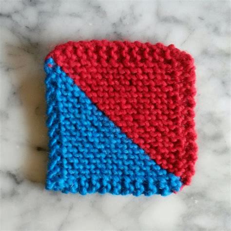 Knitted coasters: diagonal graphic red & blue wool coasters. Chunky 