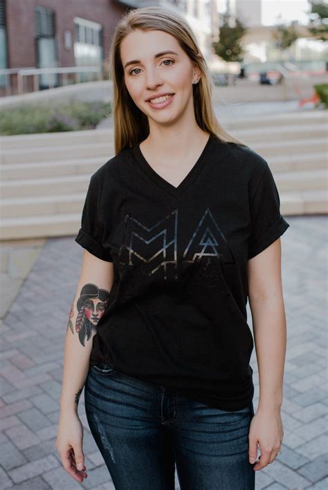 black on black mama tee at declanandcrew mom outfits black mama v neck tee