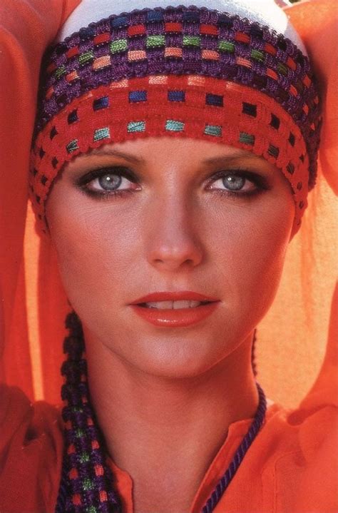 40 Glamorous Photos Of Cheryl Tiegs In The 1970s ~ Vintage Everyday