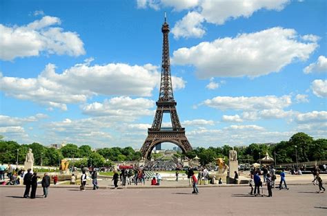 viva la república y viva francia, feliz 14 de julio para todos! Mejor temporada para viajar a París, Francia