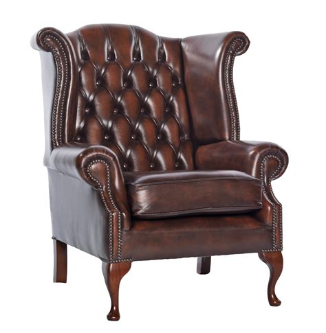 Buying chesterfield dining chairs is an excellent, durable choice, thanks to the craftsmanship and the use of the highest quality materials. Como Leather Chesterfield Chair | Kelvin Furniture