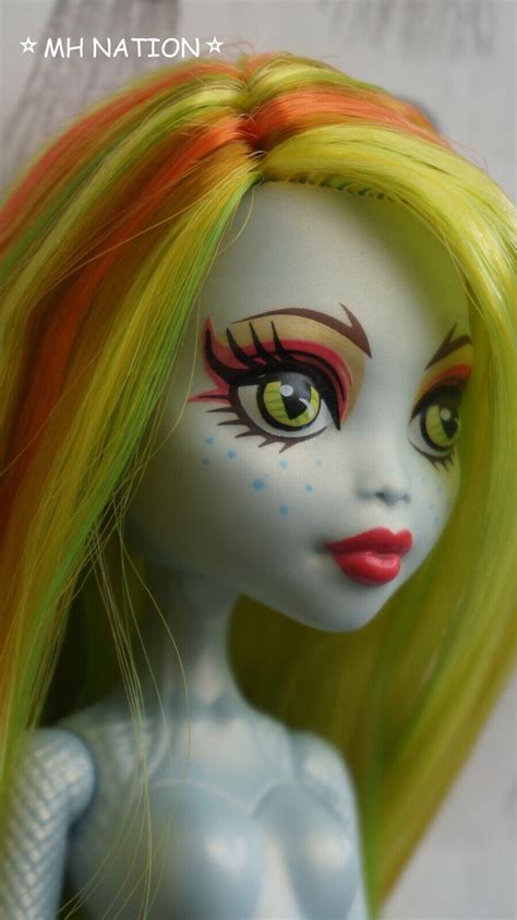 Monster High Lagoonafire Freaky Fusion Golden Kanga Re Root Nude Doll