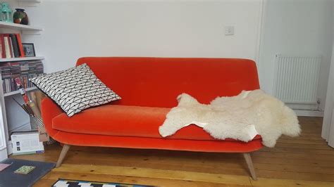 Suchen sie nach sofas, sessel in berlin oder inserieren sie einfach und. Berlin Sofa from Loaf in situ (With images) | Sofa, Love ...