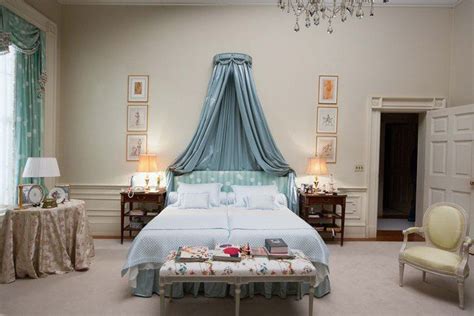 Jacqueline Kennedys White House Bedroom The Glam Pad