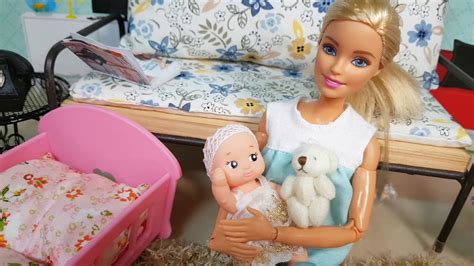 Barbie Doll Babysitting 바비 인형 아기 돌보기 Alice Toys Youtube