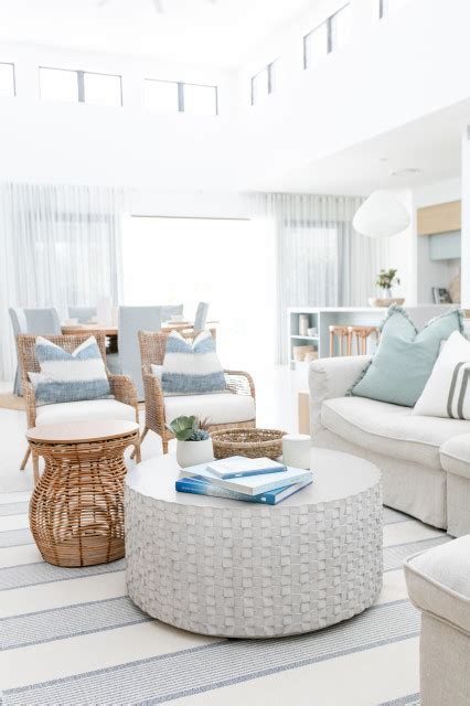 Hope Island Home Beach Style Living Room Gold Coast Tweed By Donna Guyler Design Houzz