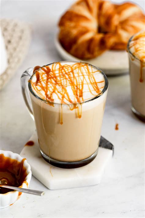 Homemade Caramel Latte (5 Minutes!) - Fork in the Kitchen