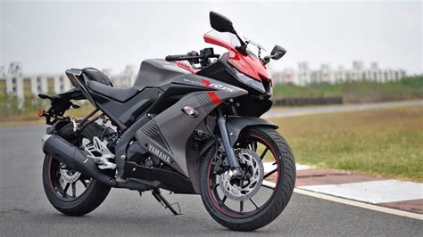 See yamaha r15 v3 indonesia price in bd 2021 with all unofficial importer showroom address in bd. Deshibiker's bike of the year 2019 - Yamaha FZ & FZs FI V3