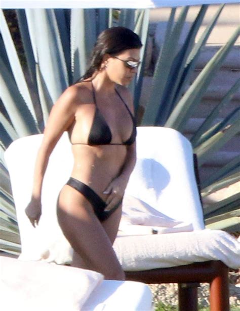 Kourtney Kardashian In Bikini 12222018 • Celebmafia