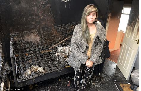 Natasha Lee S Hair Extensions Set Bedroom On Fire After She Blow Dried Them Daily Mail Online