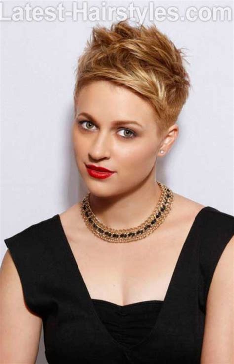20 Very Short Haircuts For Women
