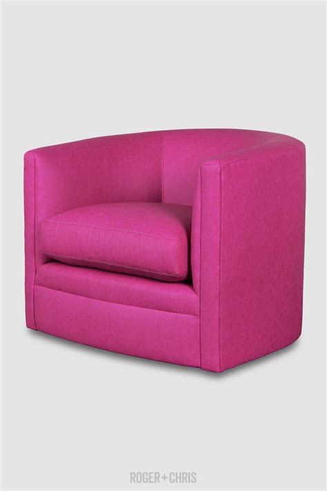 4.7 из 5 звездоч., исходя из 32 оценки(ок) товара(32). Oliver Tufted Barrel Chair from Roger + Chris | Barrel ...
