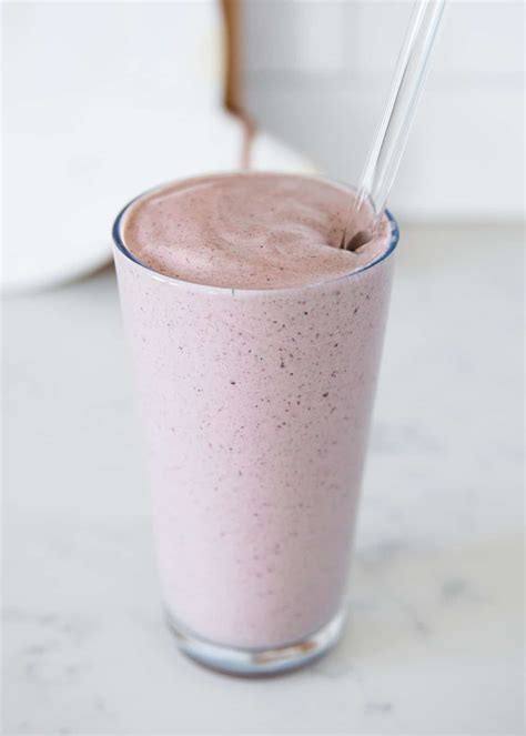 Berry Protein Smoothie I Heart Naptime