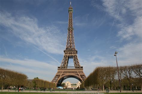 Fileeiffel Tower Paris