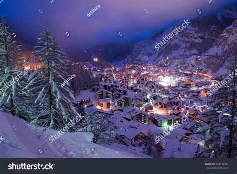 629 Zermatt Christmas Stock Photos Images And Photography Shutterstock