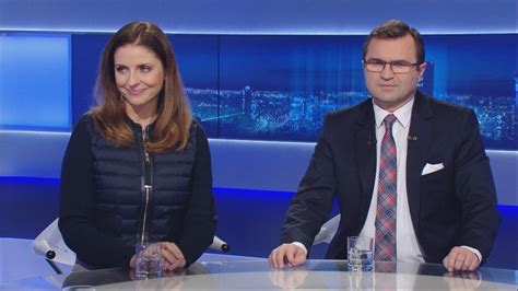 W 2001 ukończyła studia na wydziale zarządzania uniwersytetu warszawskiego. Polityczna burza wokół szefa NIK. Joanna Mucha i Zbigniew ...