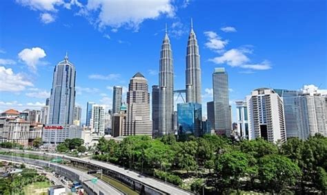 Formula untuk kdnk sebenar adalah kdnk nominal yang dibahagikan dengan deflator: Bank Dunia Jangka Malaysia Catat Pertumbuhan KDNK 4.3 ...