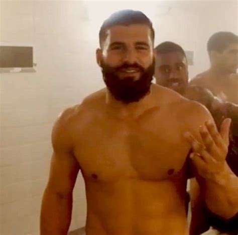 Самые новые твиты от joe mansour (@joedmansour): Australian Rugby Player Josh Mansour Gets an Ice Bath ...