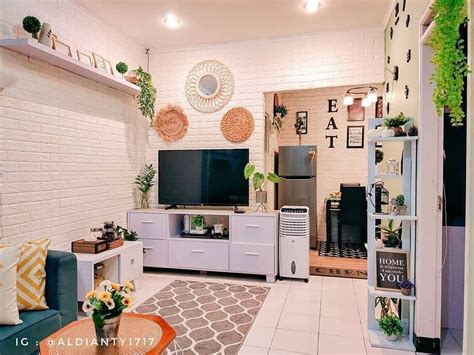 Tentukan terlebih dahulu tempat paling nyaman di area rumah yang ingin anda jadikan ruang bekerja. Inspirasi Ruang Keluarga Lesehan dengan TV Keluarga ...