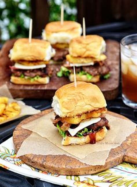 Hawaiian Bbq Mini Burgers Sliders Free Recipe Below