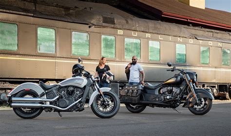 For riders who want timeless style with a mean attitude, the vintage. 2021 Indian Chief Vintage Dark Horse Motorcycle | Indian ...