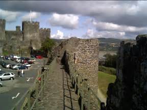 Conwy Town Walls Near The Castle © Chestertouristcom Cc By