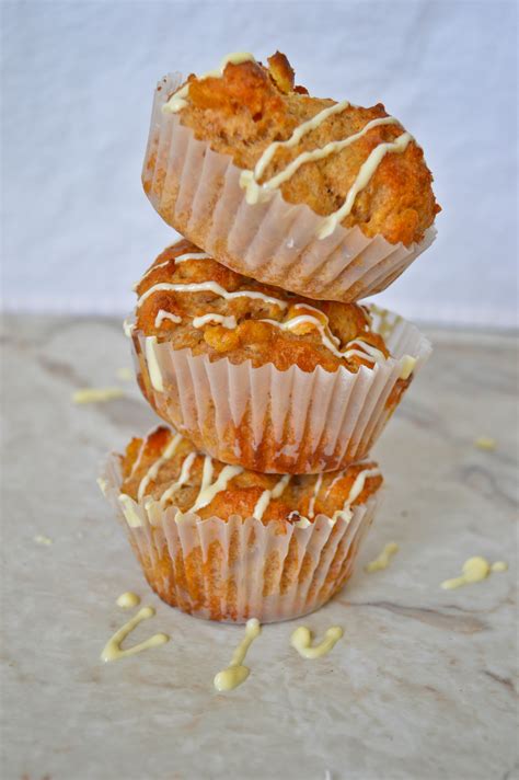 Healthy Breakfast Muffins With Apricot And White Chocolate Confused Julia