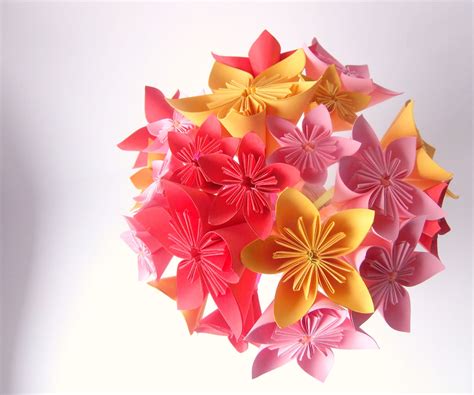 How To Make An Origami Flower Bouquet Easily With Straws And Paper
