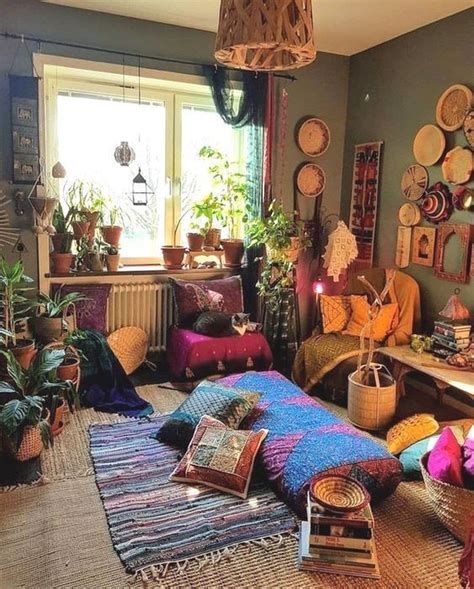 10 Old Antique Living Room Decoomo
