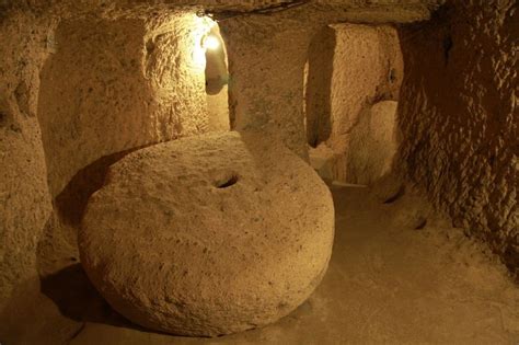 Incredible Photographs Inside Derinkuyu An Ancient Multi Level Underground City Of The Median
