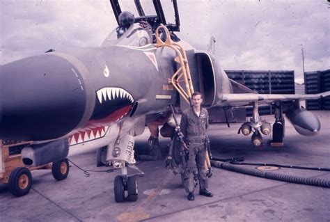Pin On F 4 Phantom Ii Vietnam War