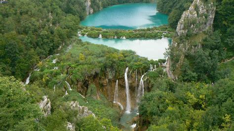 Der nationalpark ist während des ganzen jahres geöffnet, besucher haben täglich von 8 bis 20 uhr zutritt. Nationalpark Plitvicer Seen