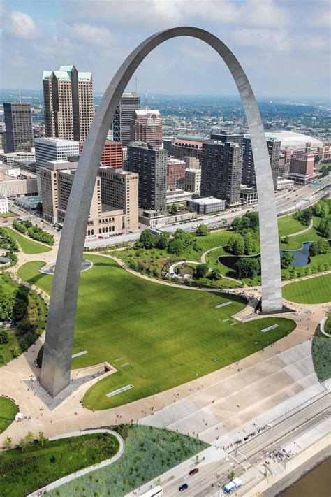 The Gateway Arch St Louis Cool Places To Visit St Louis Missouri